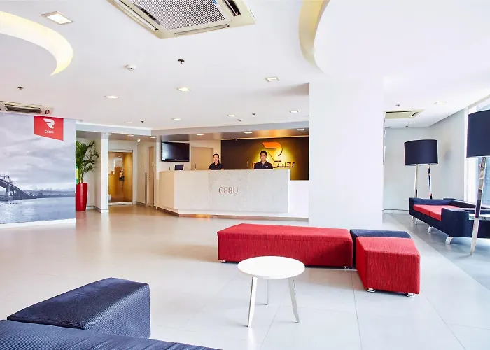 Red Planet Hotel
