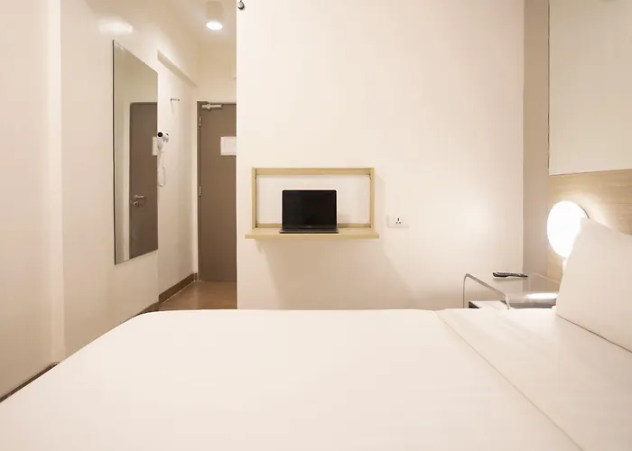 Red Planet Hotel 3*