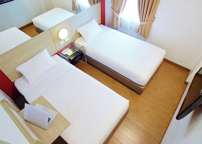 Hotel Red Planet