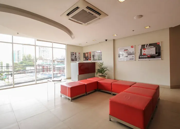 Red Planet Hotel Cebu