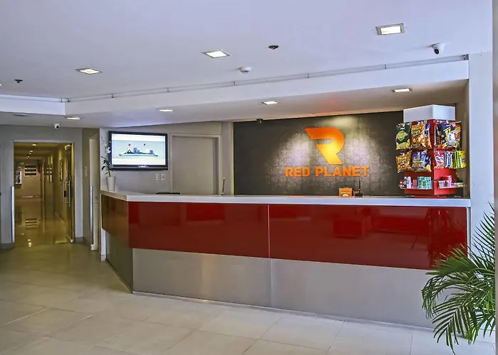 Red Planet Hotel 3*